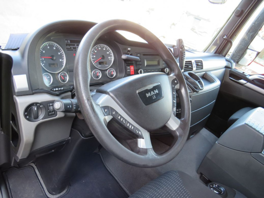 משאית צד נופל/ שטוחה, משאית מנוף MAN TG-S 26.400 6x2-2 BL Pritsche Heckkran Atlas 165.2: תמונה 8