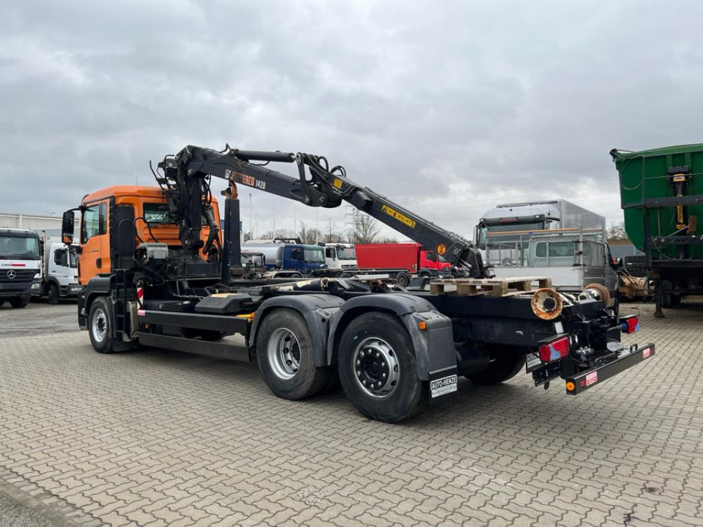 MAN TG-S 26.400 6x4H-2 BL Abrollkipper mit Kran Lift Lenk - משאית הרמת וו, משאית מנוף: תמונה 4 MAN TG-S 26.400 6x4H-2 BL Abrollkipper mit Kran Lift Lenk - משאית הרמת וו, משאית מנוף: תמונה 4