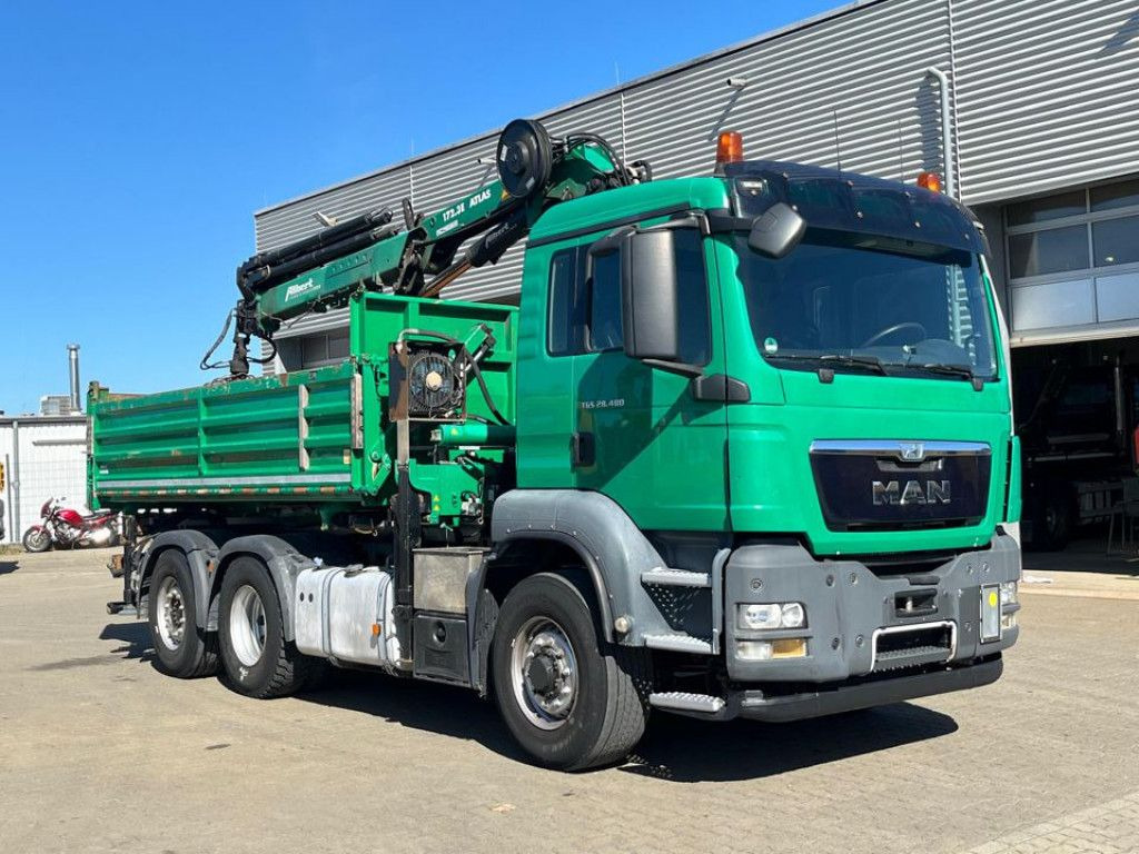 MAN TG-S 28.480 6x4H-4 BL 3-Achs Kipper Kran Funk Li - משאית מנוף: תמונה 2 MAN TG-S 28.480 6x4H-4 BL 3-Achs Kipper Kran Funk Li - משאית מנוף: תמונה 2