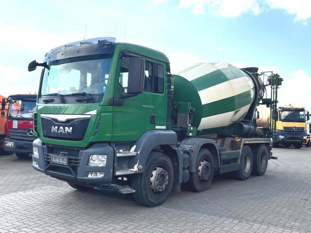 MAN TG-S 32.360 8x4 Betonmischer Stetter 9 m³ - משאית: תמונה 1 MAN TG-S 32.360 8x4 Betonmischer Stetter 9 m³ - משאית: תמונה 1