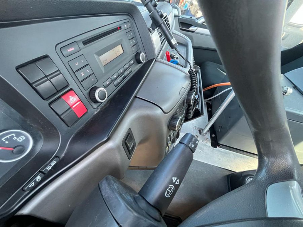 MAN TG-S 33.440 AK 6x6 3-Achs Allradkipper - מזהיר: תמונה 2 MAN TG-S 33.440 AK 6x6 3-Achs Allradkipper - מזהיר: תמונה 2