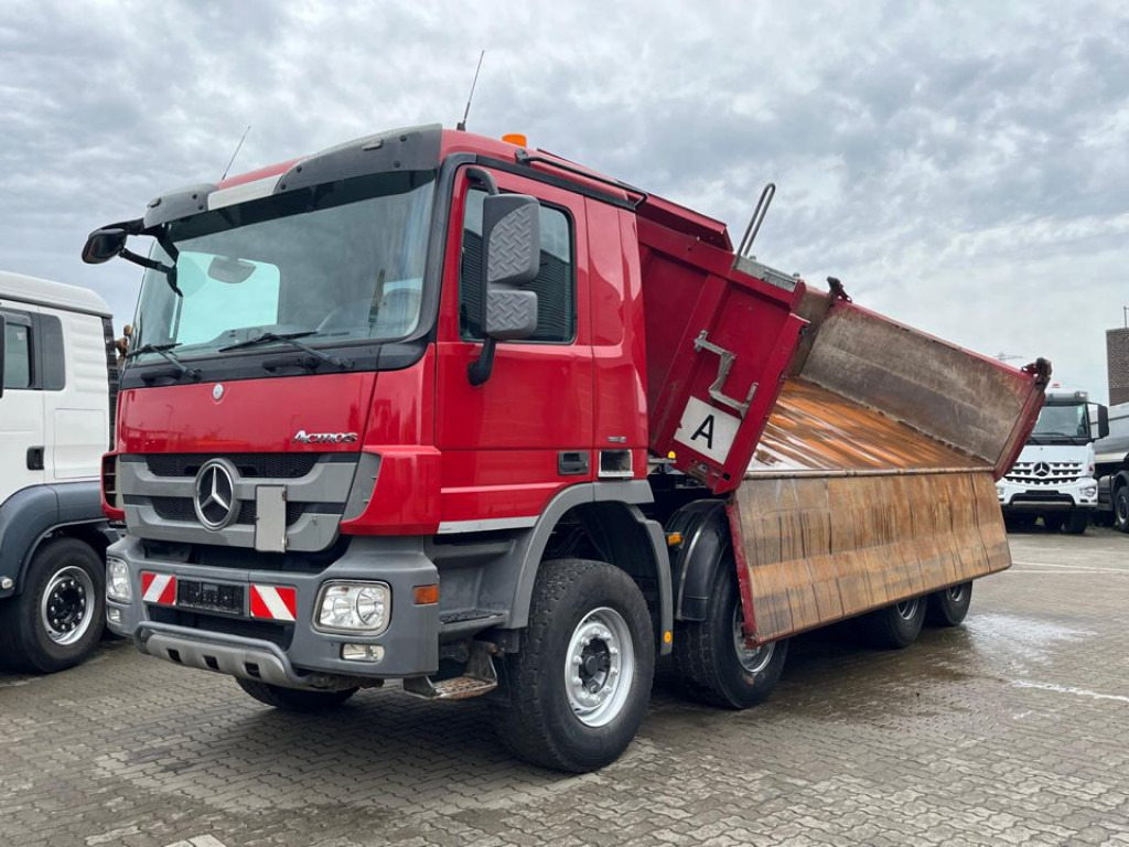 MERCEDES-BENZ Actros 4141 K 8x4 4-Achs Kipper Bordmatik Meiller Top - מזהיר: תמונה 1 MERCEDES-BENZ Actros 4141 K 8x4 4-Achs Kipper Bordmatik Meiller Top - מזהיר: תמונה 1
