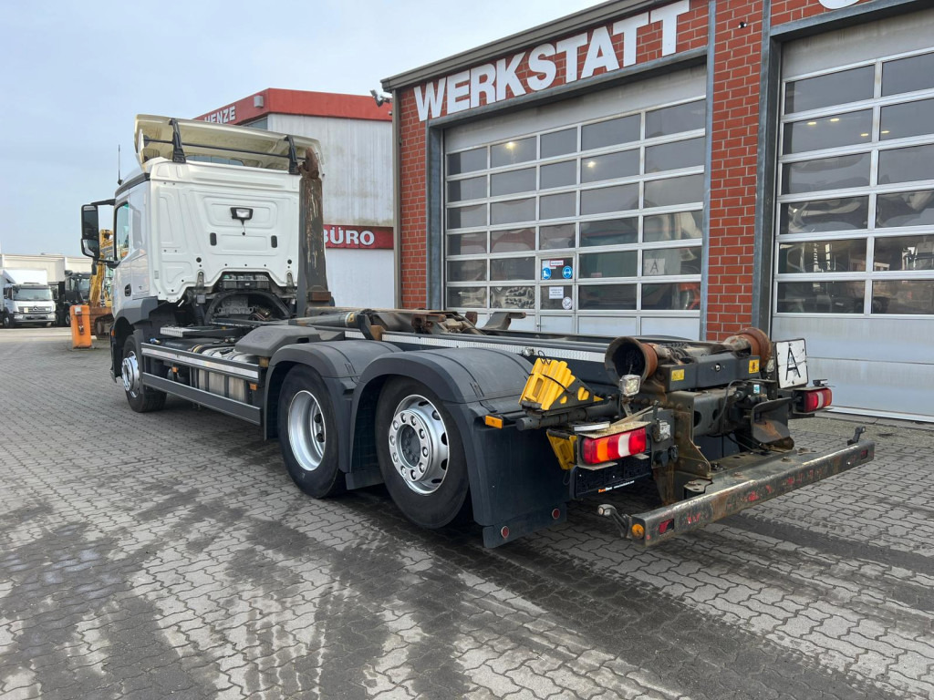 MERCEDES-BENZ Actros neu 2543 L 6x2 Abrollkipper Meiller Funk - משאית הרמת וו: תמונה 3 MERCEDES-BENZ Actros neu 2543 L 6x2 Abrollkipper Meiller Funk - משאית הרמת וו: תמונה 3