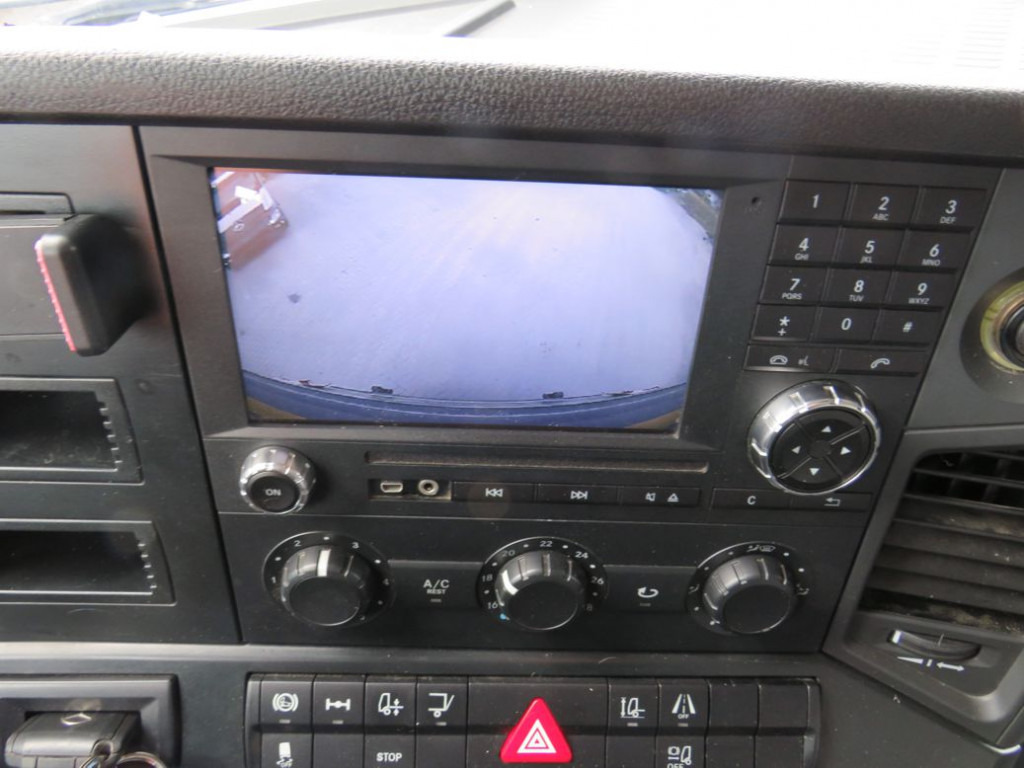 MERCEDES-BENZ Antos 1830 L nR 4x2 Standardkoffer LBW LBW 2to+Funk - משאית תיבה: תמונה 3 MERCEDES-BENZ Antos 1830 L nR 4x2 Standardkoffer LBW LBW 2to+Funk - משאית תיבה: תמונה 3