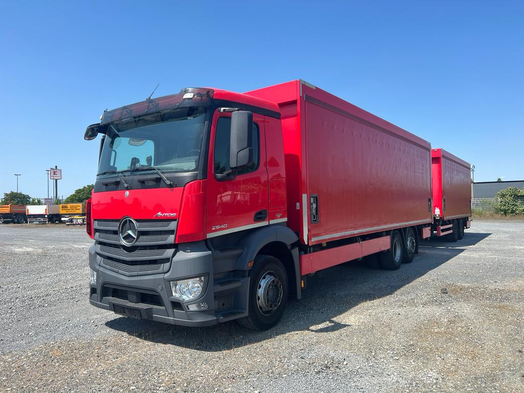 MERCEDES-BENZ Antos 2540 L 6x2 Pritsche LBW Coca Cola - משאית וילונות צד: תמונה 1 MERCEDES-BENZ Antos 2540 L 6x2 Pritsche LBW Coca Cola - משאית וילונות צד: תמונה 1