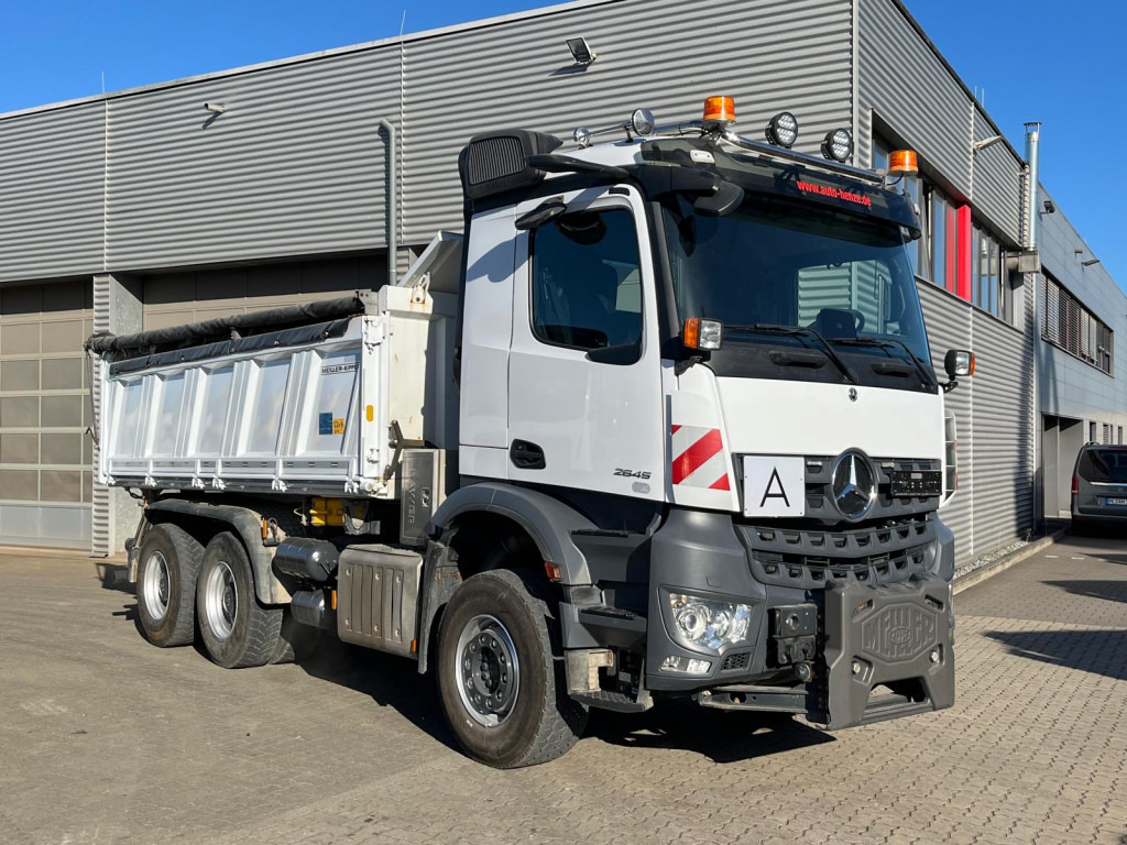MERCEDES-BENZ Arocs 2645 K 6x4 3-Achs Kipper gr. Meiller Bordmatik 2 Stempel - מזהיר: תמונה 5 MERCEDES-BENZ Arocs 2645 K 6x4 3-Achs Kipper gr. Meiller Bordmatik 2 Stempel - מזהיר: תמונה 5