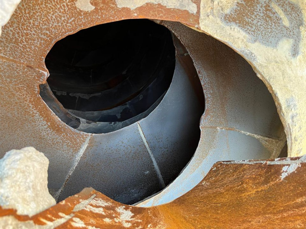 MERCEDES-BENZ Arocs 3236 8x4 Betonmischer Deutsch Top AP Achsen - משאית: תמונה 4 MERCEDES-BENZ Arocs 3236 8x4 Betonmischer Deutsch Top AP Achsen - משאית: תמונה 4