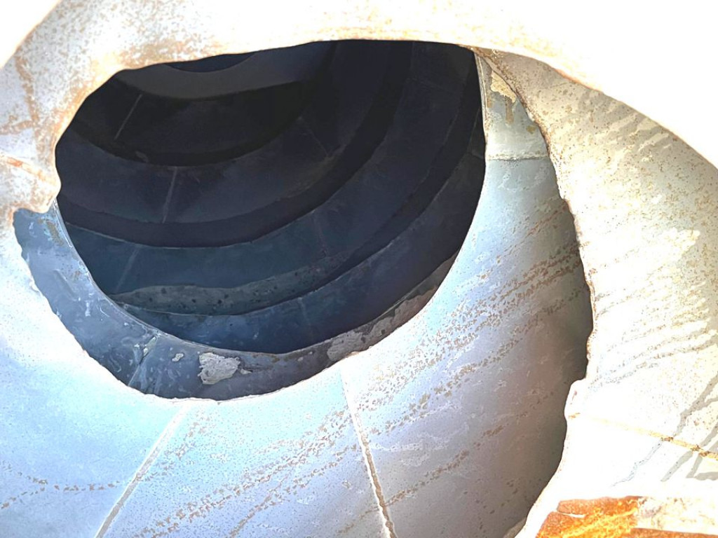 MERCEDES-BENZ Arocs 3236 8x4 Betonmischer Deutsch Top AP Achsen - משאית: תמונה 3 MERCEDES-BENZ Arocs 3236 8x4 Betonmischer Deutsch Top AP Achsen - משאית: תמונה 3