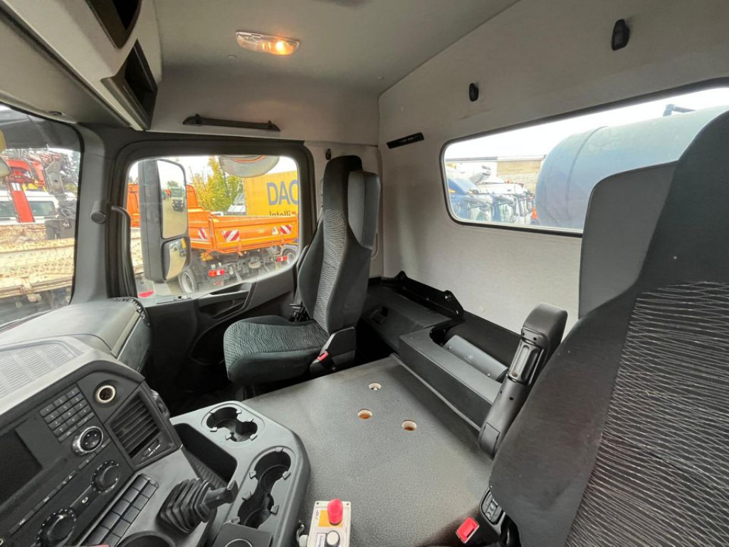 משאית MERCEDES-BENZ Arocs 3236 8x4 Betonmischer Deutsch Top AP Achsen: תמונה 11 משאית MERCEDES-BENZ Arocs 3236 8x4 Betonmischer Deutsch Top AP Achsen: תמונה 11