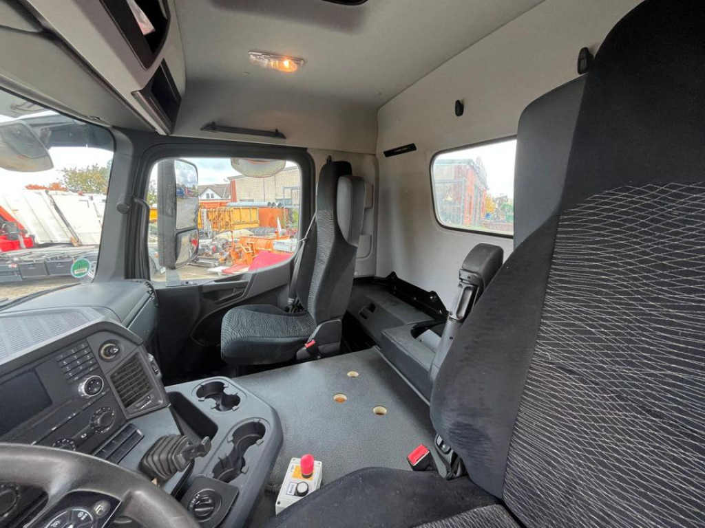 MERCEDES-BENZ Arocs 3236 8x4 Betonmischer Deutsch Top AP Achsen - משאית: תמונה 2 MERCEDES-BENZ Arocs 3236 8x4 Betonmischer Deutsch Top AP Achsen - משאית: תמונה 2