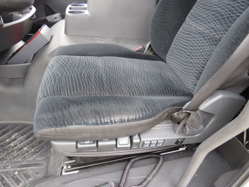 MERCEDES-BENZ Atego 1224 L  Pritsche LBW LBW 1.5to - משאית וילונות צד: תמונה 2 MERCEDES-BENZ Atego 1224 L  Pritsche LBW LBW 1.5to - משאית וילונות צד: תמונה 2