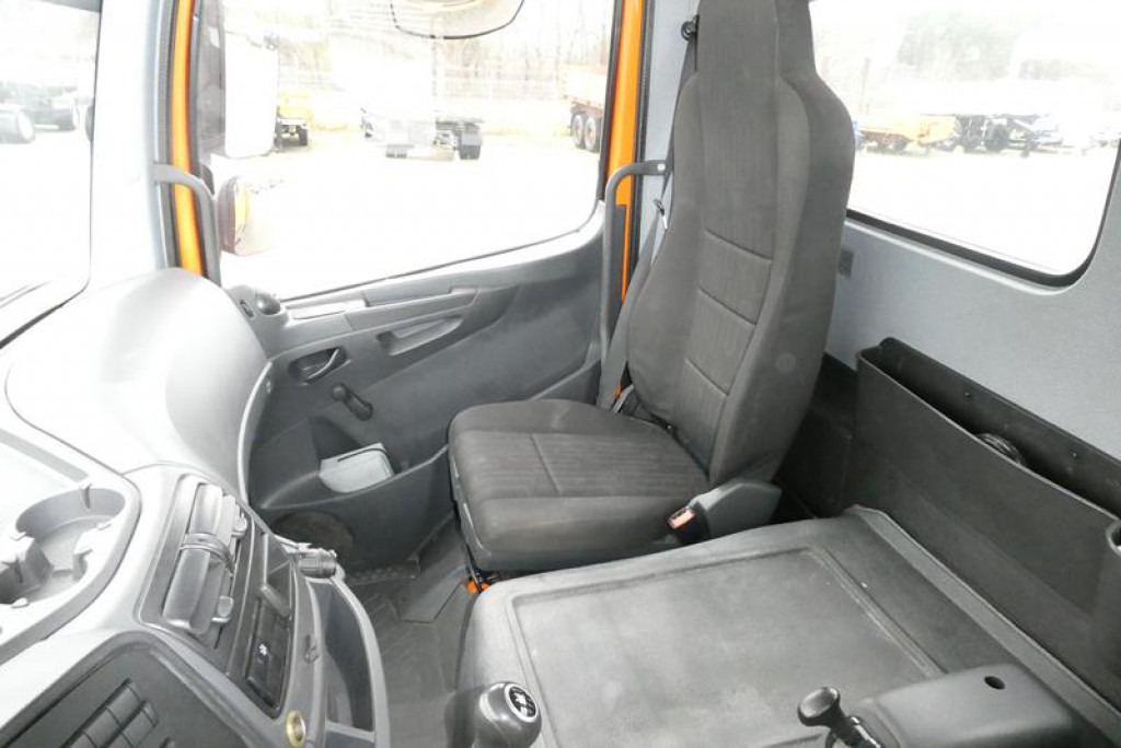 MERCEDES-BENZ Atego 818 K 2-Achs Kipper Schalter - כלי רכב מסחרי מזהיר: תמונה 5 MERCEDES-BENZ Atego 818 K 2-Achs Kipper Schalter - כלי רכב מסחרי מזהיר: תמונה 5