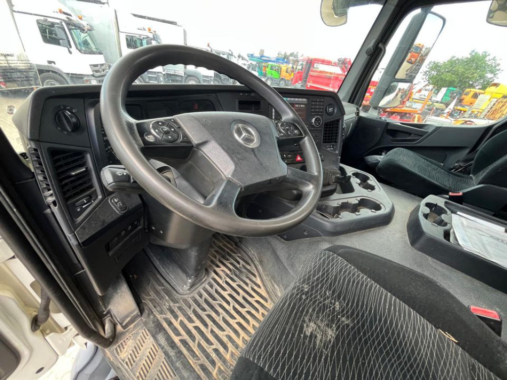 MERCEDES-BENZ Mercedes-Benz Arocs 2-Achs Kipper Kran 1835 K Atlas 126.3 - מזהיר, משאית מנוף: תמונה 5 MERCEDES-BENZ Mercedes-Benz Arocs 2-Achs Kipper Kran 1835 K Atlas 126.3 - מזהיר, משאית מנוף: תמונה 5