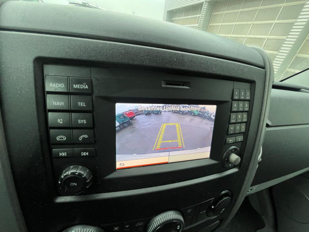MERCEDES-BENZ Sprinter 316 CDI Kasten - כלי רכב מסחרי עם לוח: תמונה 3 MERCEDES-BENZ Sprinter 316 CDI Kasten - כלי רכב מסחרי עם לוח: תמונה 3