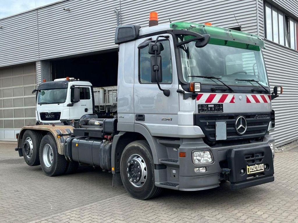 Mercedes-Benz Actros 2641 L 6x2 Abrollkipper 159TKM kuz.Radsta - משאית: תמונה 2 Mercedes-Benz Actros 2641 L 6x2 Abrollkipper 159TKM kuz.Radsta - משאית: תמונה 2