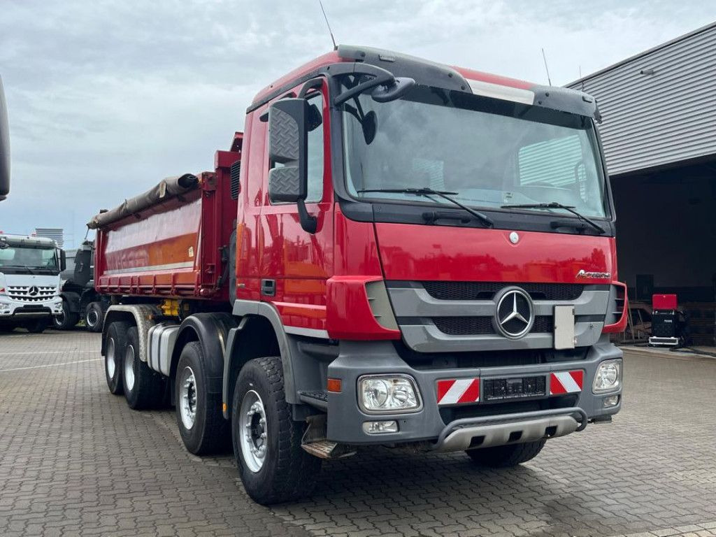 Mercedes-Benz Actros 4141 K 8x4 4-Achs Kipper Bordmatik Meille - מזהיר: תמונה 2 Mercedes-Benz Actros 4141 K 8x4 4-Achs Kipper Bordmatik Meille - מזהיר: תמונה 2