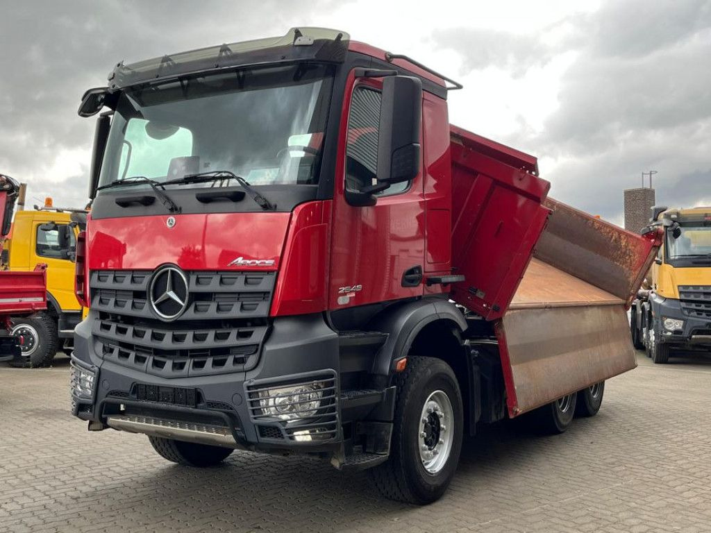 Mercedes-Benz Arocs 2648 6x4 3-Achs Kipper Bordmatik - מזהיר: תמונה 1 Mercedes-Benz Arocs 2648 6x4 3-Achs Kipper Bordmatik - מזהיר: תמונה 1