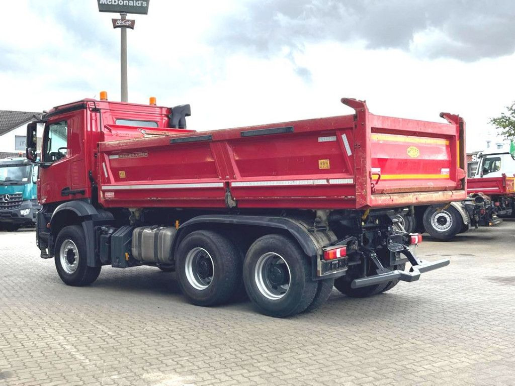 Mercedes-Benz Arocs 2648 6x4 3-Achs Kipper Bordmatik - מזהיר: תמונה 3 Mercedes-Benz Arocs 2648 6x4 3-Achs Kipper Bordmatik - מזהיר: תמונה 3
