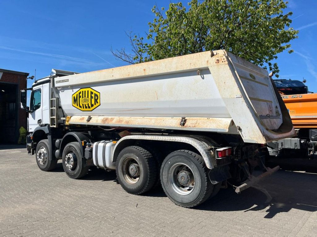 Mercedes-Benz Arocs 3240 B 8x4 4 Achs Muldenkipper Meiller - מזהיר: תמונה 3 Mercedes-Benz Arocs 3240 B 8x4 4 Achs Muldenkipper Meiller - מזהיר: תמונה 3