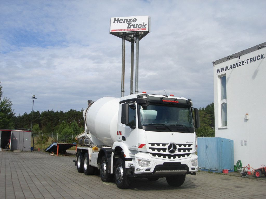 Mercedes-Benz Arocs 3240 B 8x4 Betonmischer Deutsch Top AP Ach - משאית מערבלת בטון: תמונה 1 Mercedes-Benz Arocs 3240 B 8x4 Betonmischer Deutsch Top AP Ach - משאית מערבלת בטון: תמונה 1