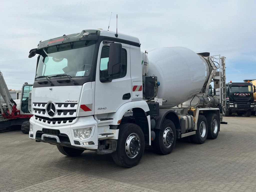 Mercedes-Benz Arocs 3240 B 8x4 Betonmischer Deutsch Top AP Ach - משאית מערבלת בטון: תמונה 1 Mercedes-Benz Arocs 3240 B 8x4 Betonmischer Deutsch Top AP Ach - משאית מערבלת בטון: תמונה 1