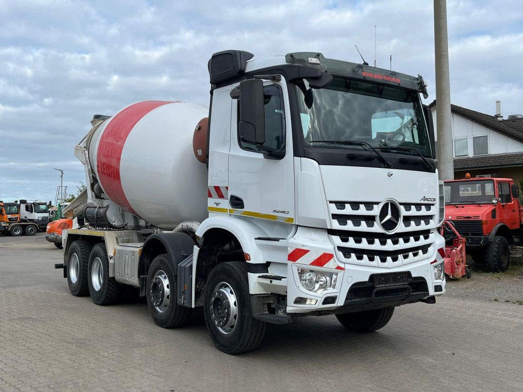 Mercedes-Benz Arocs 3240 B 8x4 Betonmischer - משאית מערבלת בטון: תמונה 2 Mercedes-Benz Arocs 3240 B 8x4 Betonmischer - משאית מערבלת בטון: תמונה 2