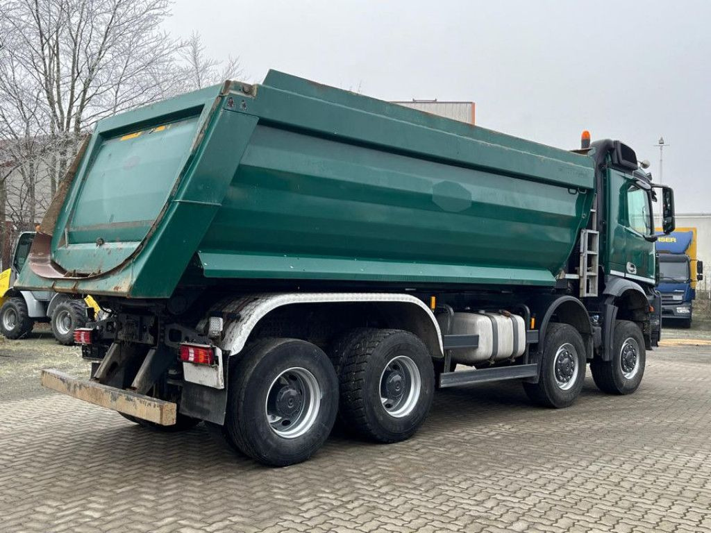 Mercedes-Benz Arocs 4145 8x8 4 Achs Muldenkipper Meiller - מזהיר: תמונה 5 Mercedes-Benz Arocs 4145 8x8 4 Achs Muldenkipper Meiller - מזהיר: תמונה 5