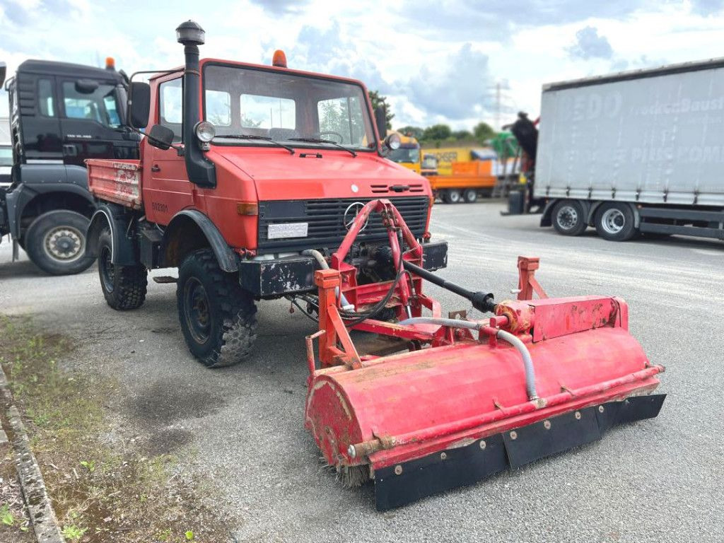Mercedes-Benz Unimog U 424 2-Achs Allradkipper Front+Heckhydra - מזהיר: תמונה 2 Mercedes-Benz Unimog U 424 2-Achs Allradkipper Front+Heckhydra - מזהיר: תמונה 2