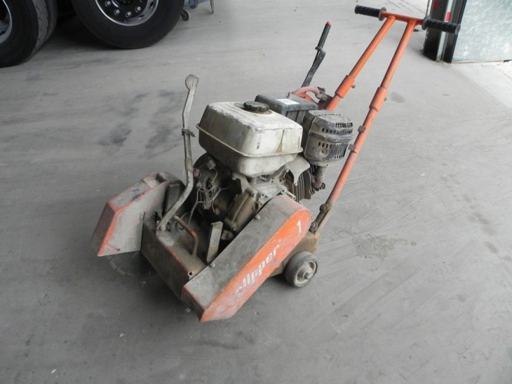Norton Clipper C 85 Kleinteile - ציוד בנייה: תמונה 3 Norton Clipper C 85 Kleinteile - ציוד בנייה: תמונה 3