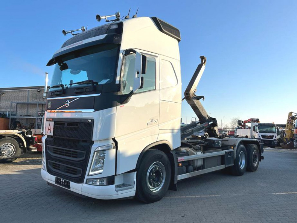 VOLVO (S) Truck FH 500 6x2 Abrollkipper Funkfernbedienung - משאית הרמת וו: תמונה 1 VOLVO (S) Truck FH 500 6x2 Abrollkipper Funkfernbedienung - משאית הרמת וו: תמונה 1