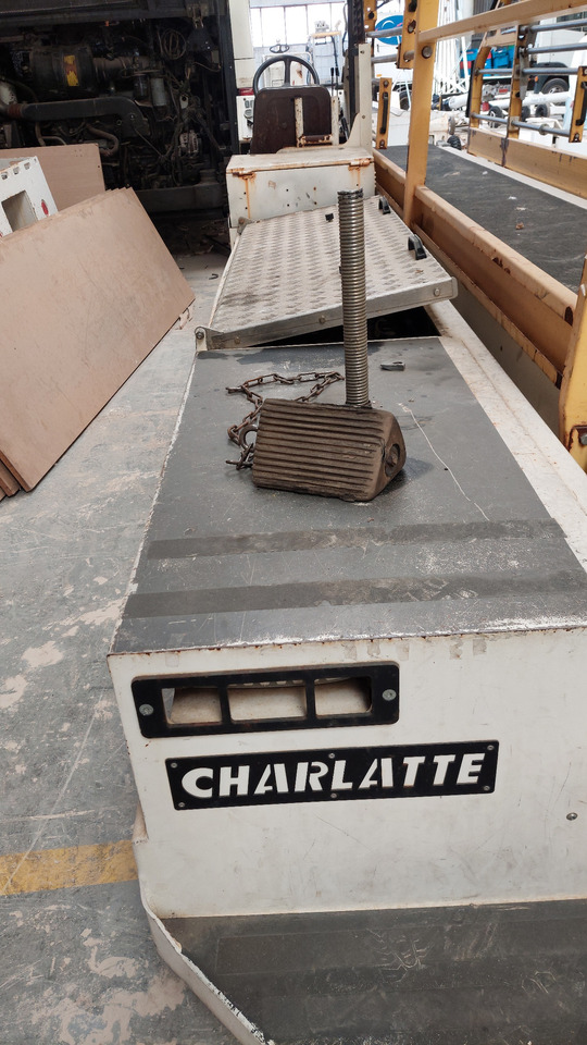 CBL2000E Belt Loader Charlatte - מעמיס חגורות: תמונה 5 CBL2000E Belt Loader Charlatte - מעמיס חגורות: תמונה 5