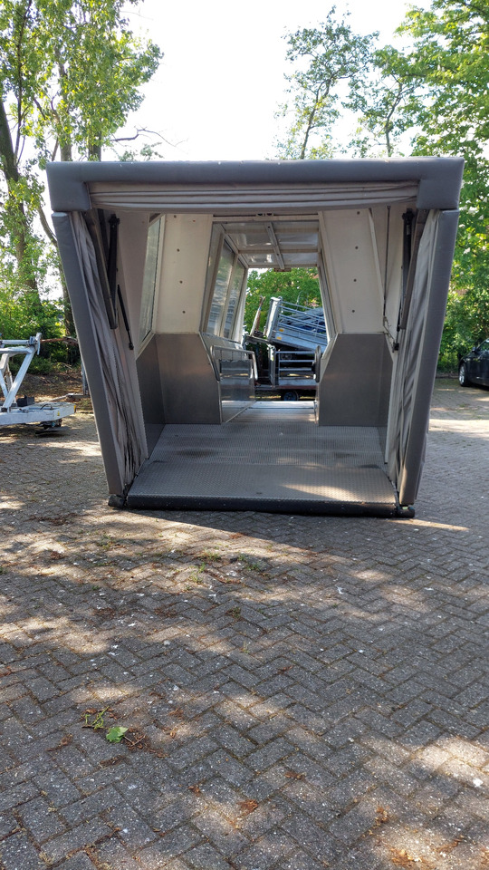 Passenger Stair SPS PTC-15 - מדרגות נוסעים: תמונה 2 Passenger Stair SPS PTC-15 - מדרגות נוסעים: תמונה 2