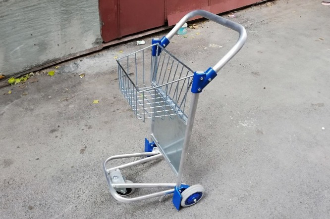 TRair Duty Free Trolley - ציוד תמיכת קרקע: תמונה 1 TRair Duty Free Trolley - ציוד תמיכת קרקע: תמונה 1
