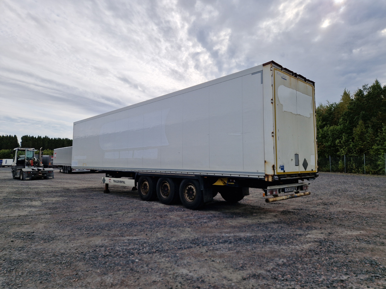 KRONE BOX - DOUBLESTOCK - סמיטריילר בתיבה סגורה: תמונה 4 KRONE BOX - DOUBLESTOCK - סמיטריילר בתיבה סגורה: תמונה 4