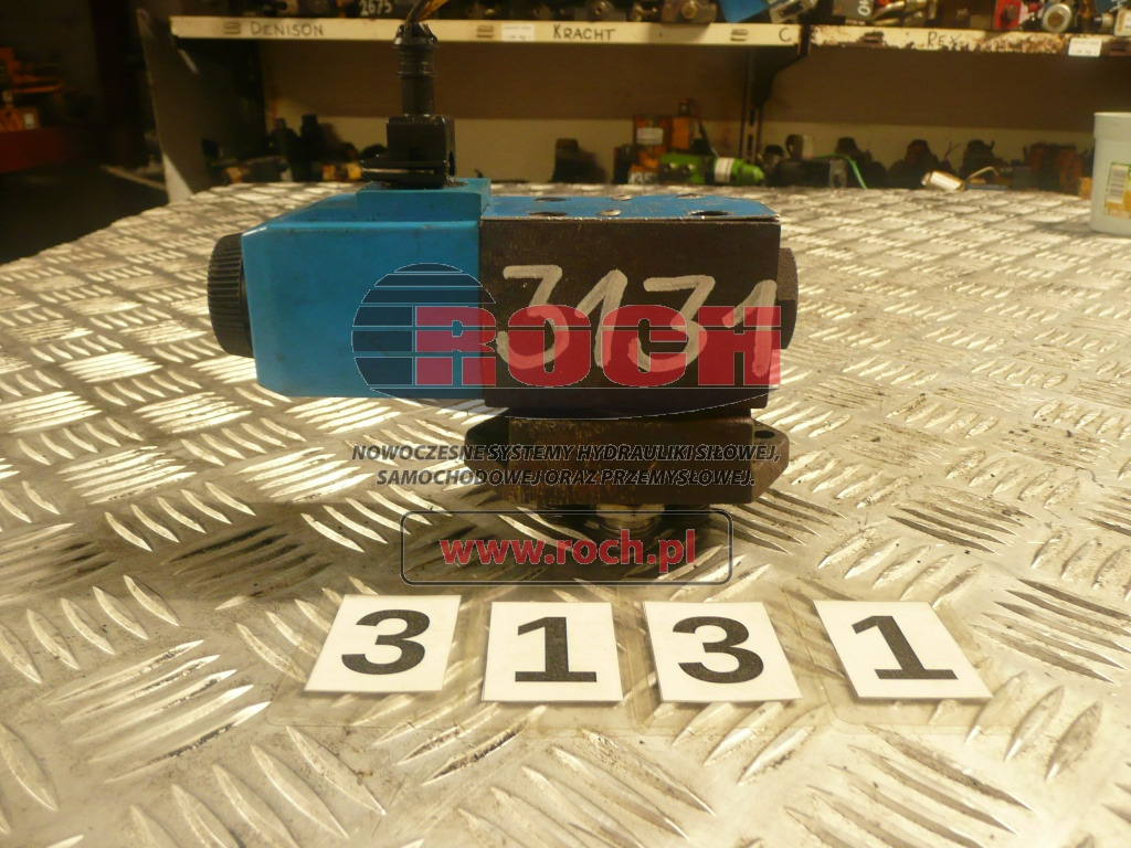 VICKERS G341-1 - 1 SEKCYJNY + DG4V-3-2A-M-KUP4D3-H7-60-EN94 + H-02-313765D3 24VDC 30W - שסתום הידרולי: תמונה 1 VICKERS G341-1 - 1 SEKCYJNY + DG4V-3-2A-M-KUP4D3-H7-60-EN94 + H-02-313765D3 24VDC 30W - שסתום הידרולי: תמונה 1