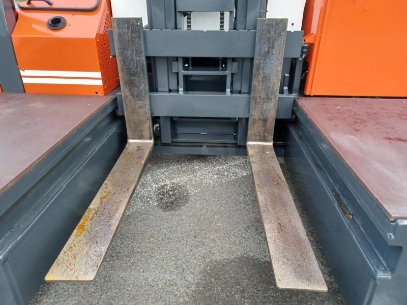 משאית הגעה ב-4 דרכים Amlift C50-14 40 SL: תמונה 9 משאית הגעה ב-4 דרכים Amlift C50-14 40 SL: תמונה 9