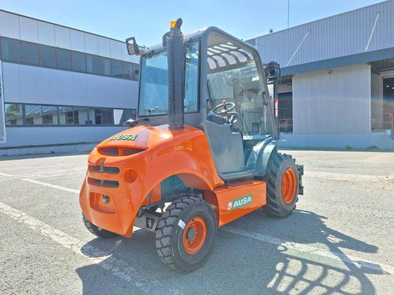 Ausa C150H - מלגזת שטח קשה: תמונה 3 Ausa C150H - מלגזת שטח קשה: תמונה 3