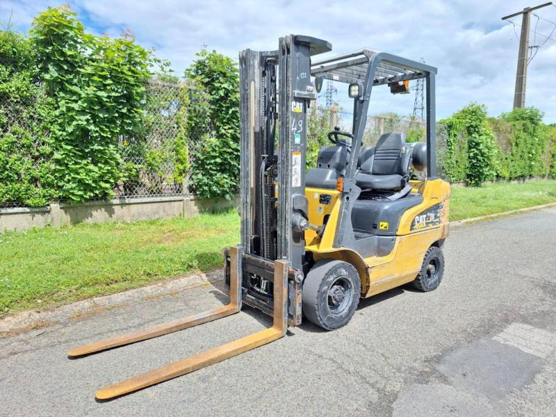 Caterpillar GP20CN - מלגזת LPG: תמונה 1 Caterpillar GP20CN - מלגזת LPG: תמונה 1
