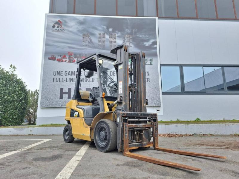 Caterpillar GP25N - מלגזת LPG: תמונה 2 Caterpillar GP25N - מלגזת LPG: תמונה 2