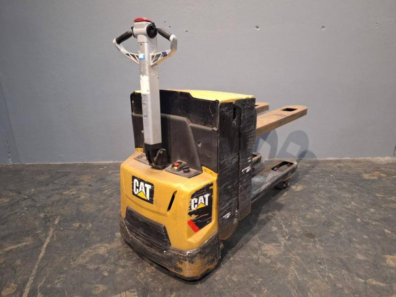משאית משטחים Caterpillar NPP20N2E: תמונה 10