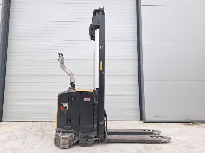 Caterpillar NSV16Ni - מערים: תמונה 3 Caterpillar NSV16Ni - מערים: תמונה 3