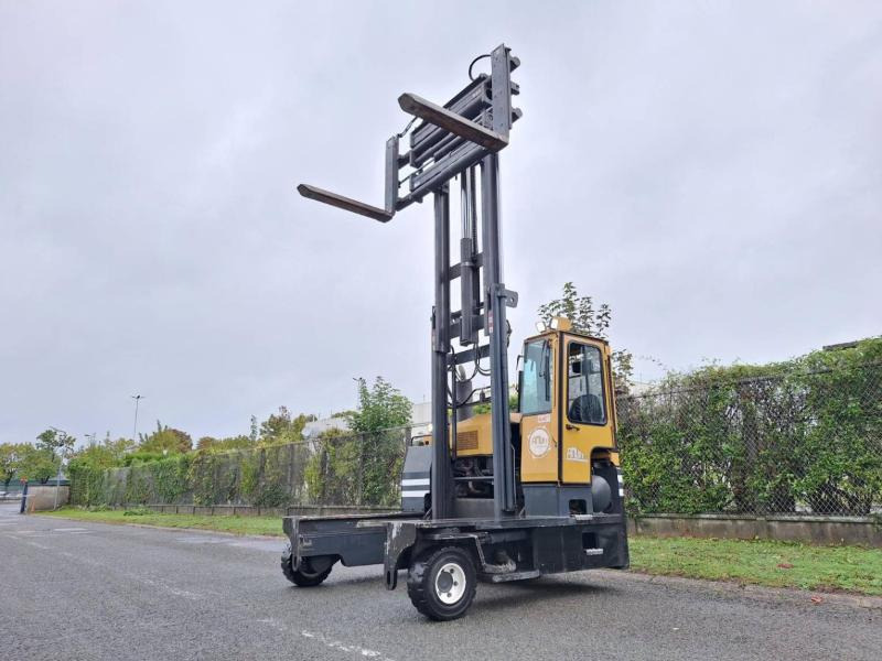 Combilift C8000-15 - משאית הגעה ב-4 דרכים: תמונה 2 Combilift C8000-15 - משאית הגעה ב-4 דרכים: תמונה 2