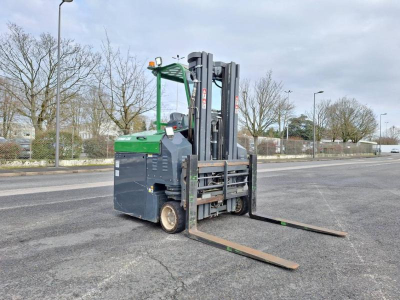 Combilift CBE2500 - משאית הגעה ב-4 דרכים: תמונה 2 Combilift CBE2500 - משאית הגעה ב-4 דרכים: תמונה 2