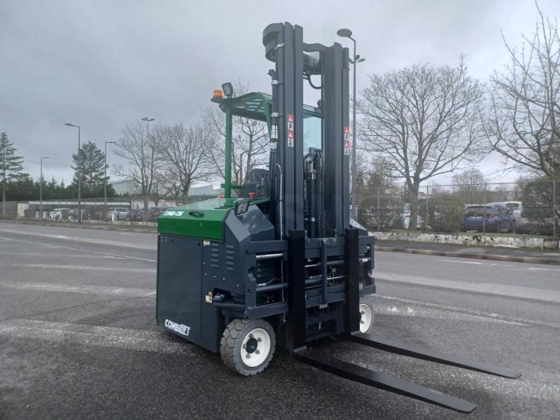 Combilift CBE3000 - משאית הגעה ב-4 דרכים: תמונה 3 Combilift CBE3000 - משאית הגעה ב-4 דרכים: תמונה 3