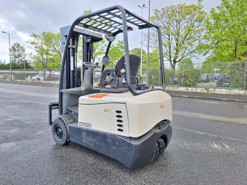 Crown SC5340-1.6 - מלגזה חשמלית: תמונה 4 Crown SC5340-1.6 - מלגזה חשמלית: תמונה 4
