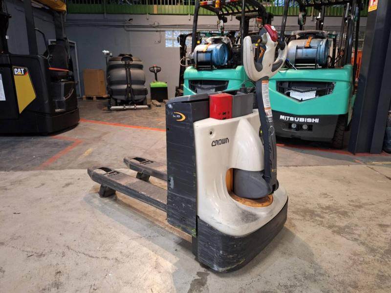 משאית משטחים Crown WP3010-1.6: תמונה 11