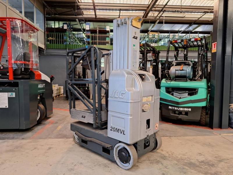 JLG 20MVL - מעלית תורן אנכית: תמונה 1 JLG 20MVL - מעלית תורן אנכית: תמונה 1