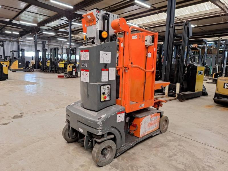 JLG Toucan Duo - מעלית תורן אנכית: תמונה 1 JLG Toucan Duo - מעלית תורן אנכית: תמונה 1