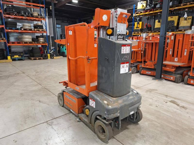 JLG Toucan Duo - מעלית תורן אנכית: תמונה 1 JLG Toucan Duo - מעלית תורן אנכית: תמונה 1