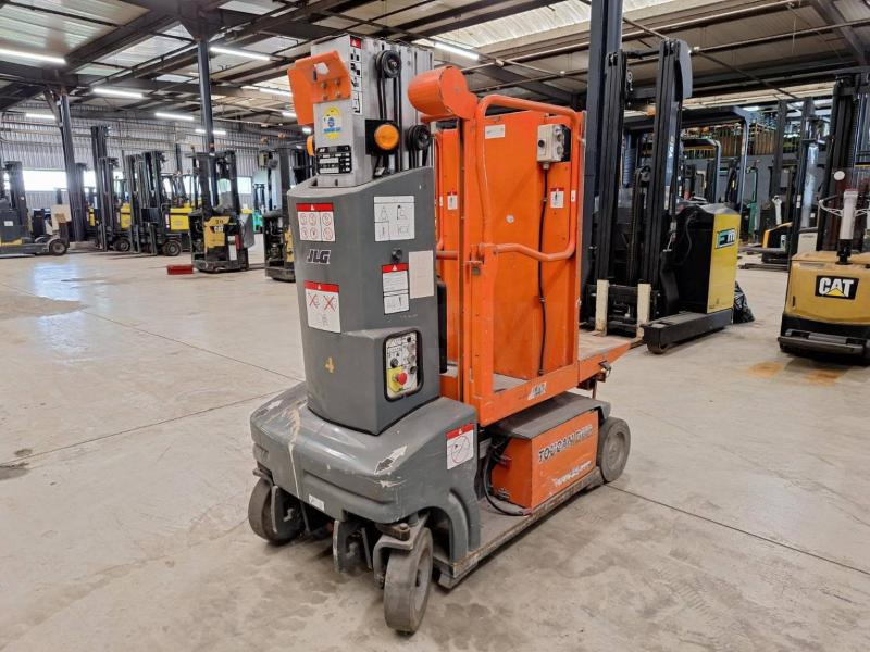 JLG Toucan Duo - מעלית תורן אנכית: תמונה 1 JLG Toucan Duo - מעלית תורן אנכית: תמונה 1